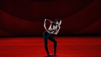 Outlier_carousel_PaulKolnik_production1