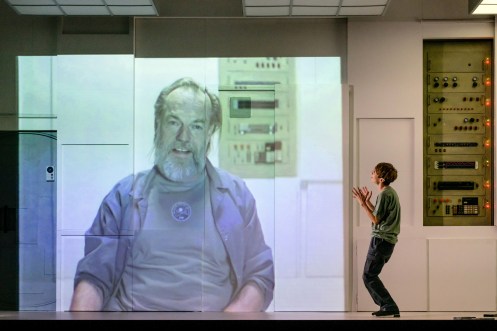 (l-r) Hugo Weaving &amp; Polly Frame-SOLARIS-P-Mihaela Bodlovic