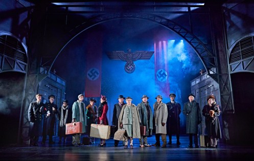 Lady Vanishes (2177)